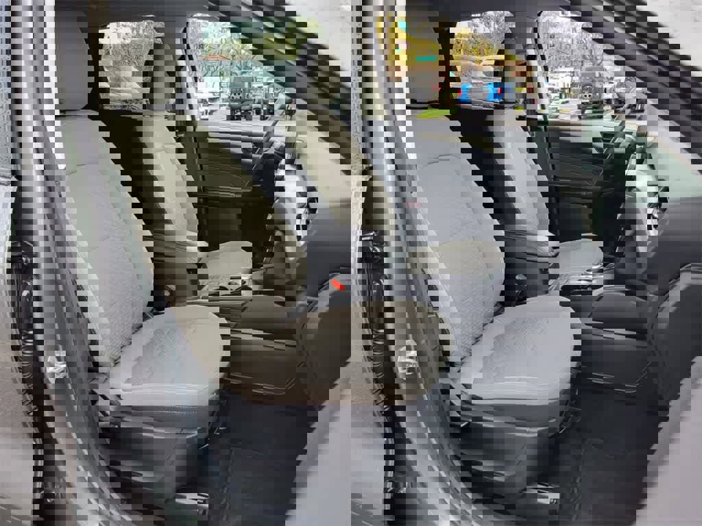 Certified 2022 Ford Escape SE w/ Convenience Package image 15