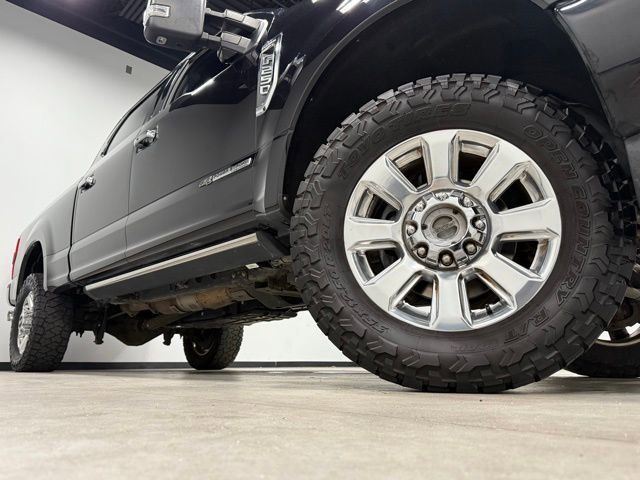 Certified 2019 Ford F250 Platinum w/ Platinum Ultimate Package image 3