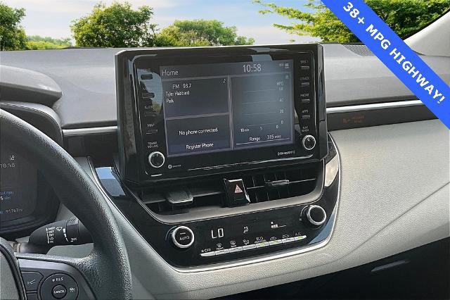 Used 2022 Toyota Corolla LE image 8