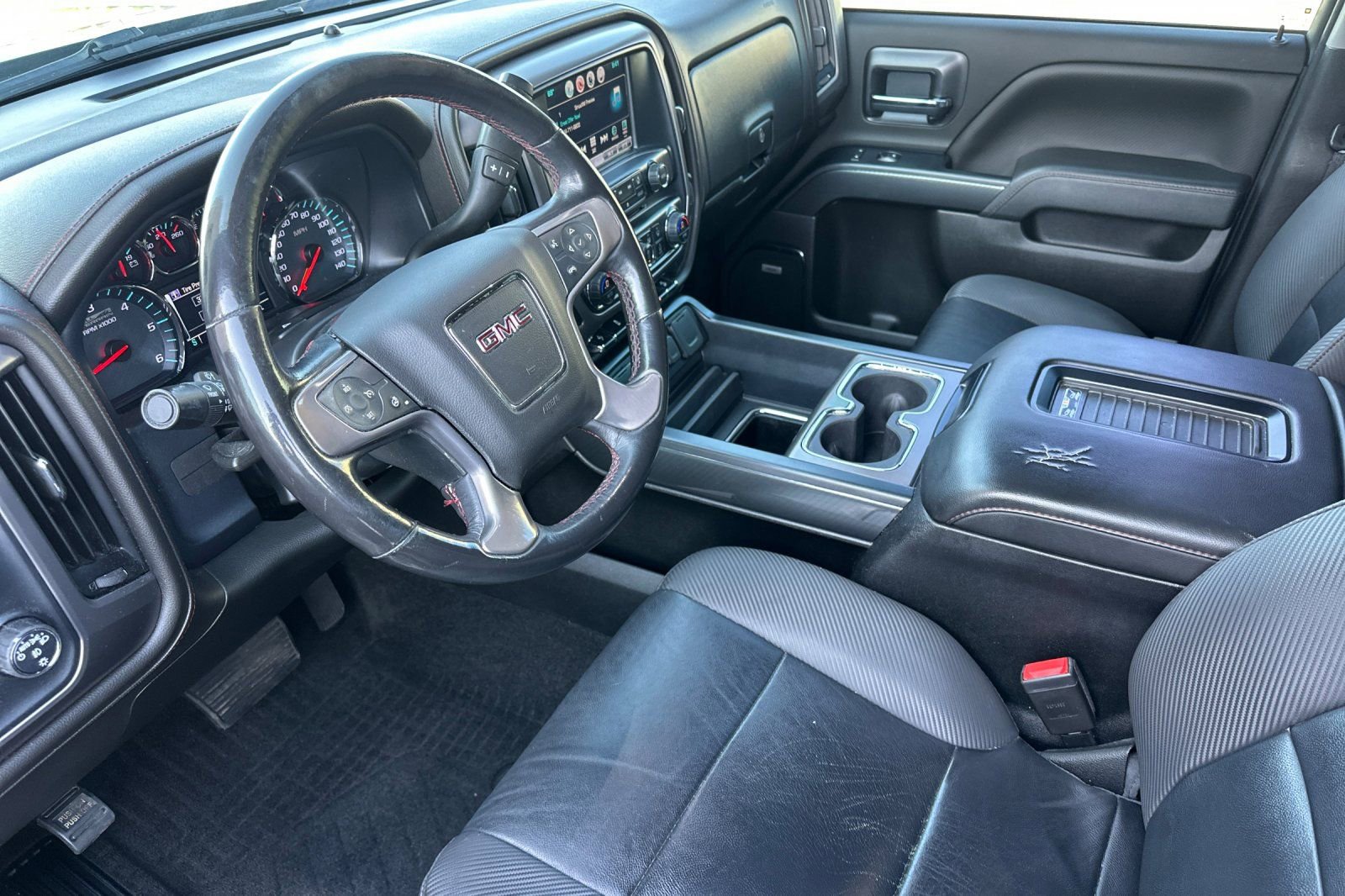 Used 2018 GMC Sierra 1500 SLT image 9