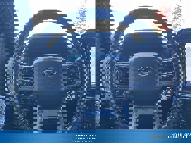 Certified 2022 Ford F150 Lariat w/ Equipment Group 502A High image 28