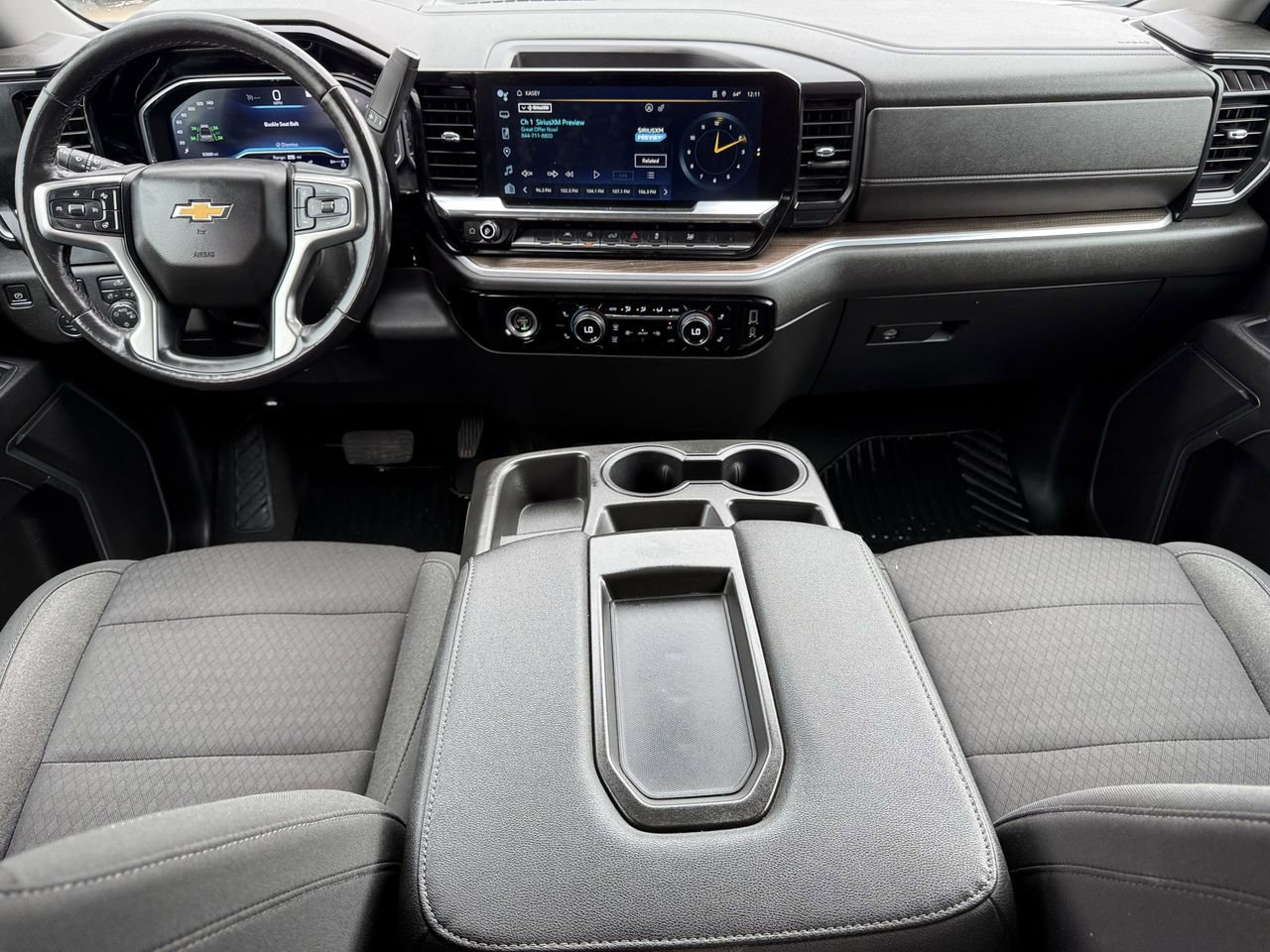 Used 2022 Chevrolet Silverado 1500 LT RWD image 10
