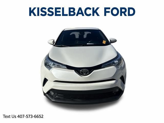 Used 2018 Toyota C-HR XLE image 8