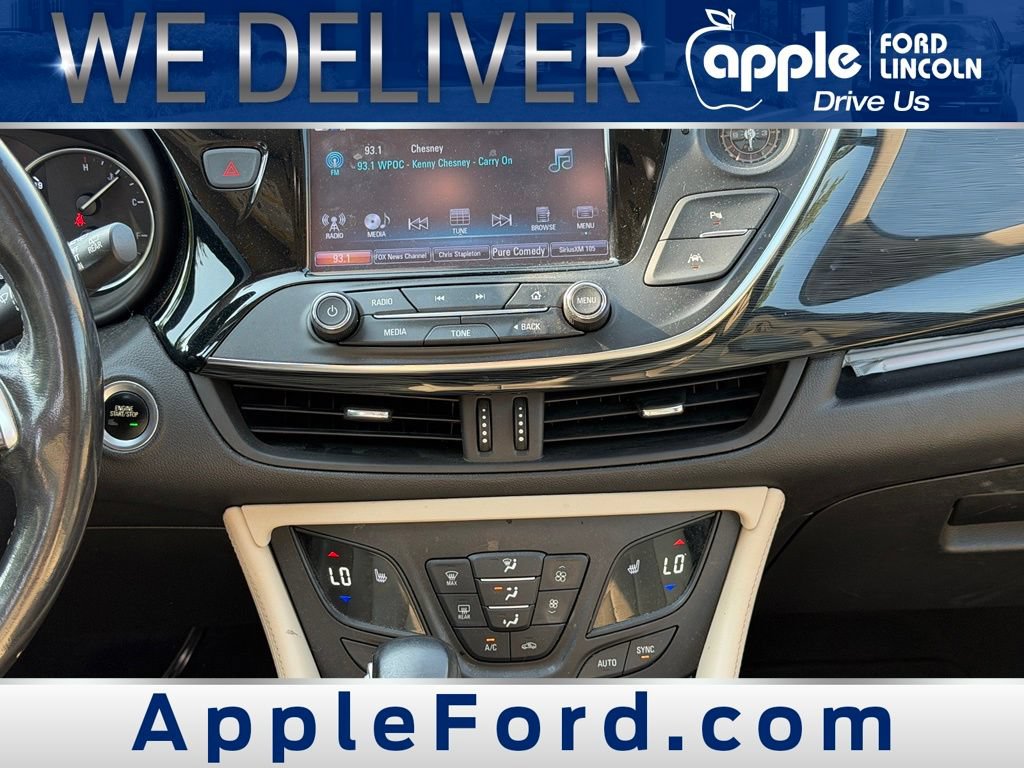 Used 2018 Buick Envision Premium w/ LPO, Hit The Road Package AWD/4WD image 10