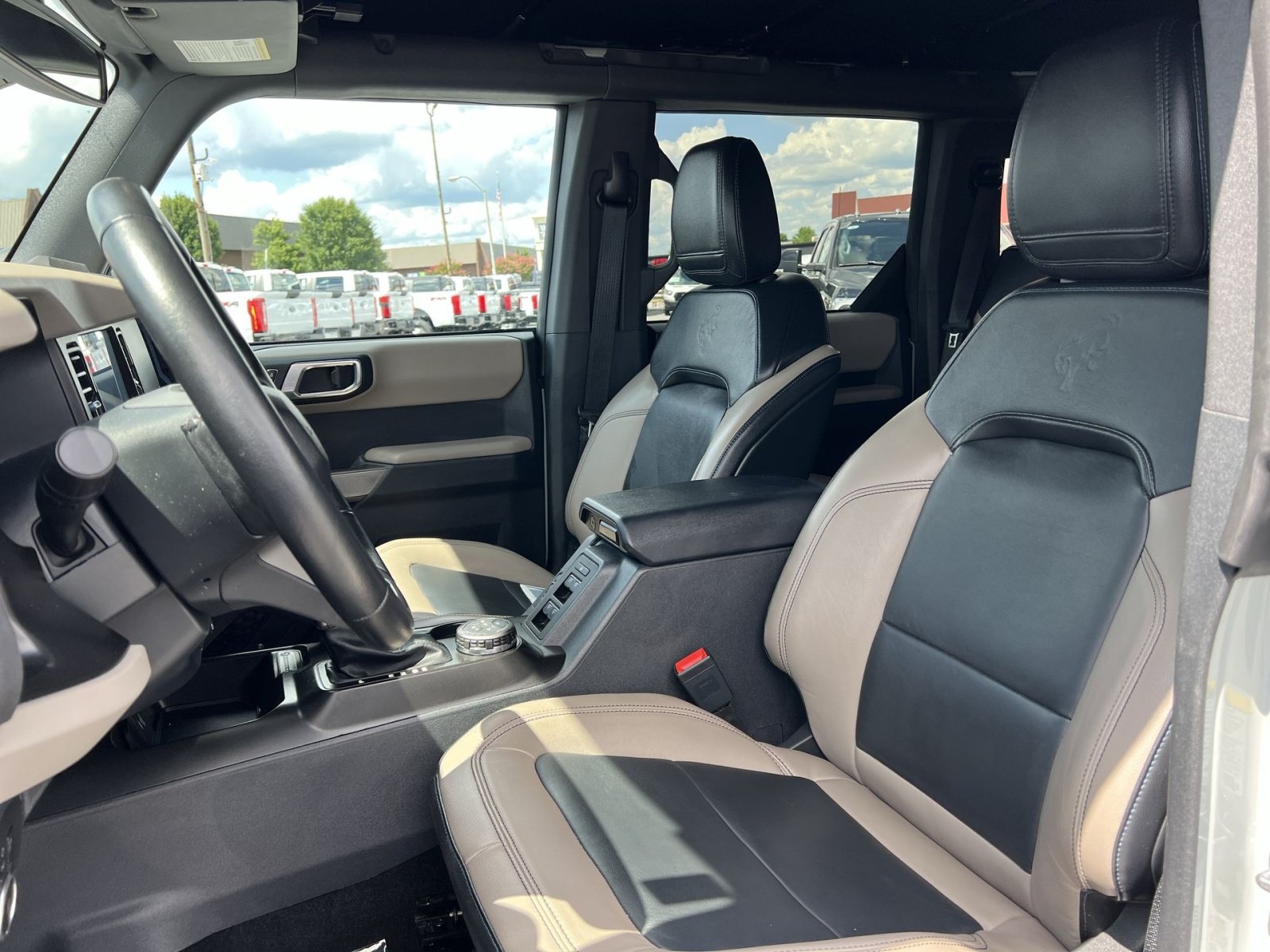 Certified 2022 Ford Bronco Wildtrak AWD/4WD image 21