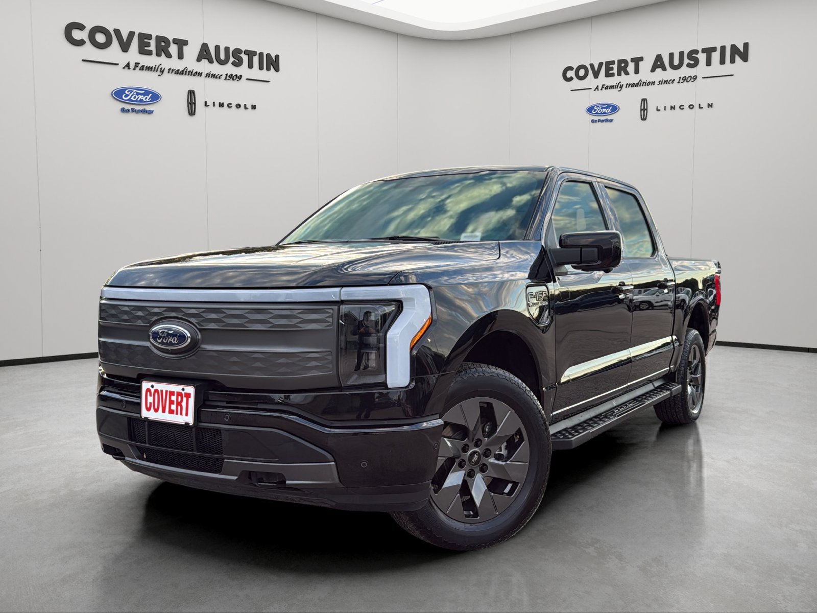 Certified 2023 Ford F150 Lightning Lariat w/ Equipment Group 511A High