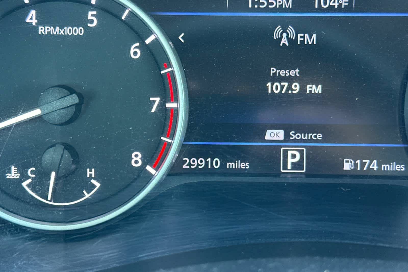 Used 2023 Nissan Sentra SR w/ SR Premium Package FWD image 25
