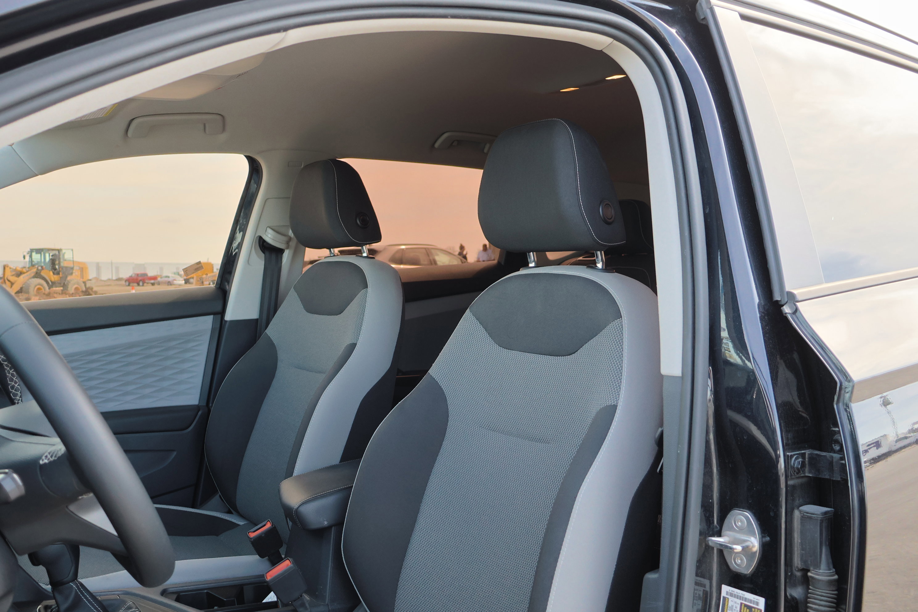 Used 2023 Volkswagen Taos S image 14