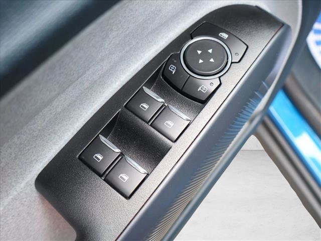 Certified 2022 Ford Maverick XLT image 10