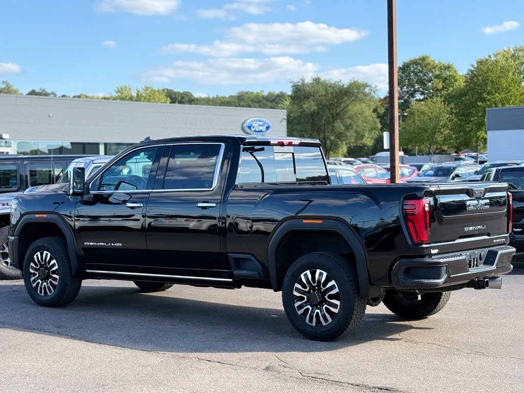 Used 2024 GMC Sierra 2500 Denali Ultimate AWD/4WD image 44