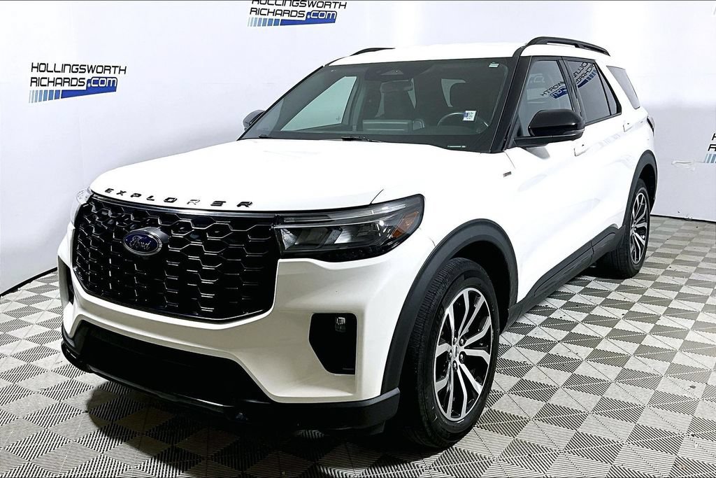 Certified 2025 Ford Explorer ST-Line