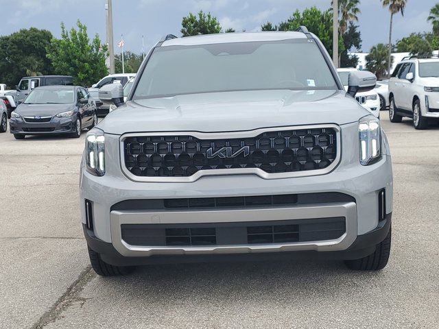 Used 2023 Kia Telluride EX X-Line image 6