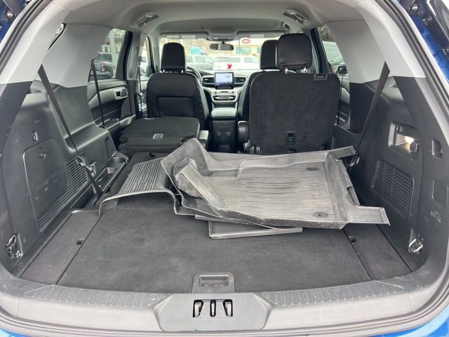 Certified 2023 Ford Explorer XLT w/ Equipment Group 202A image 25