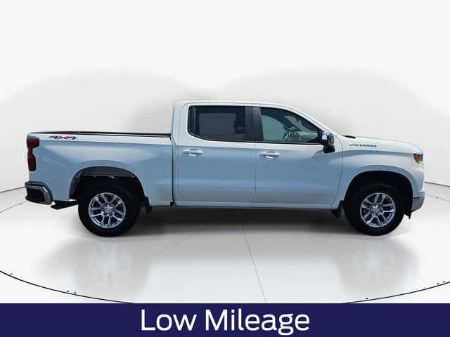 Used 2023 Chevrolet Silverado 1500 LT AWD/4WD image 3