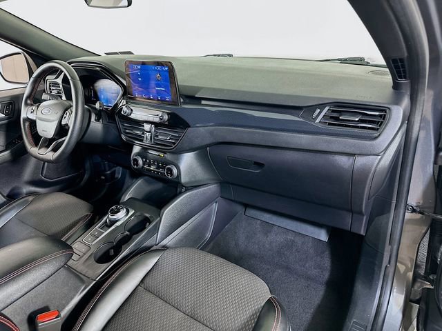 Certified 2024 Ford Escape ST-Line image 10