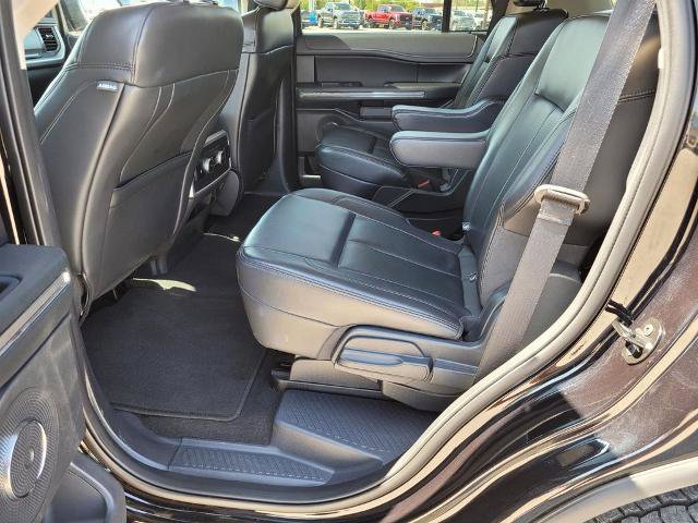 Certified 2024 Ford Expedition XLT RWD image 11