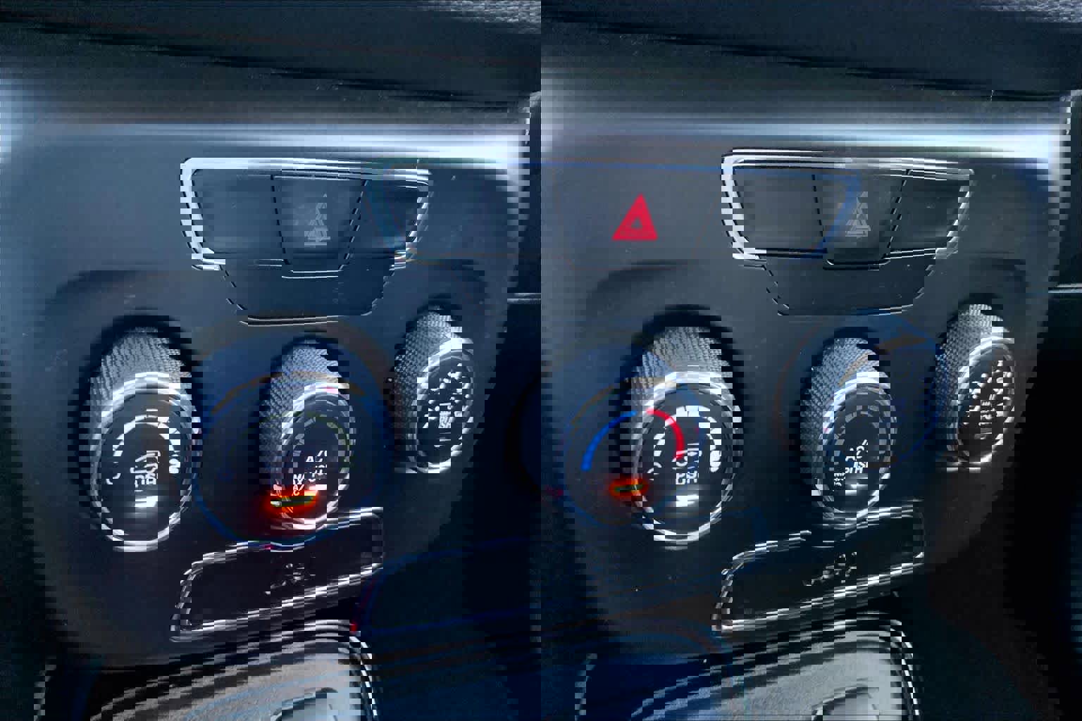 Used 2018 Jeep Compass Altitude image 27