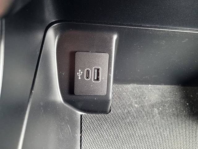 Certified 2025 Ford F150 Tremor AWD/4WD image 18