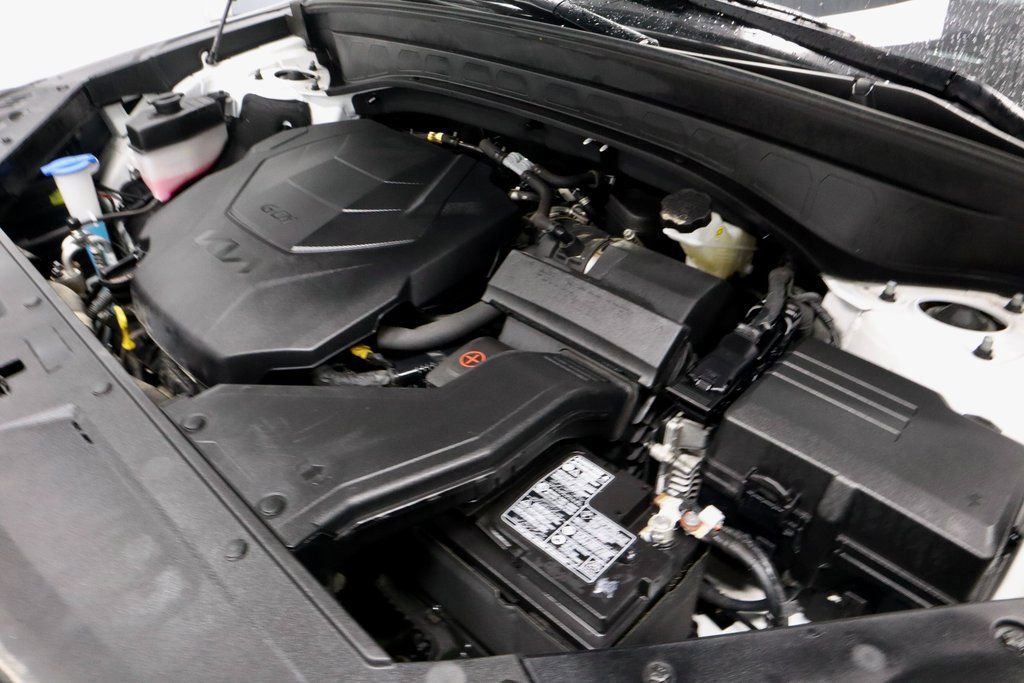 Used 2023 Kia Telluride S image 17