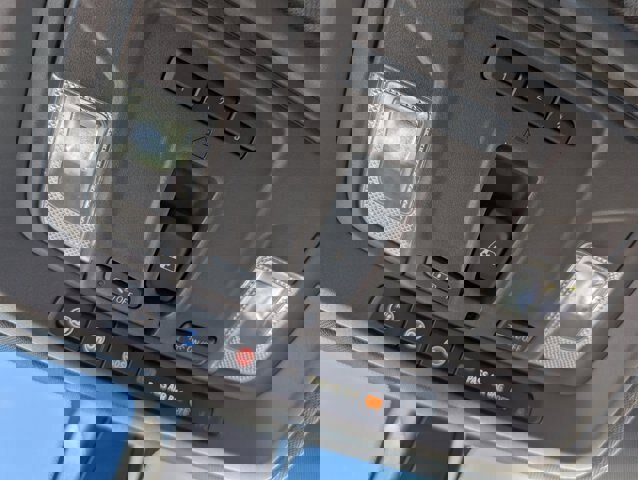 Used 2019 GMC Sierra 1500 SLT w/ SLT Premium Package image 14