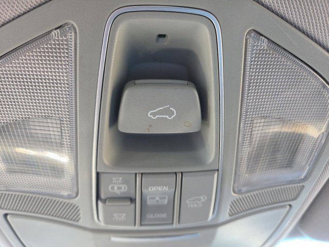 Used 2018 Hyundai Santa Fe Sport w/ 2.4L Tech Package 04 FWD image 37