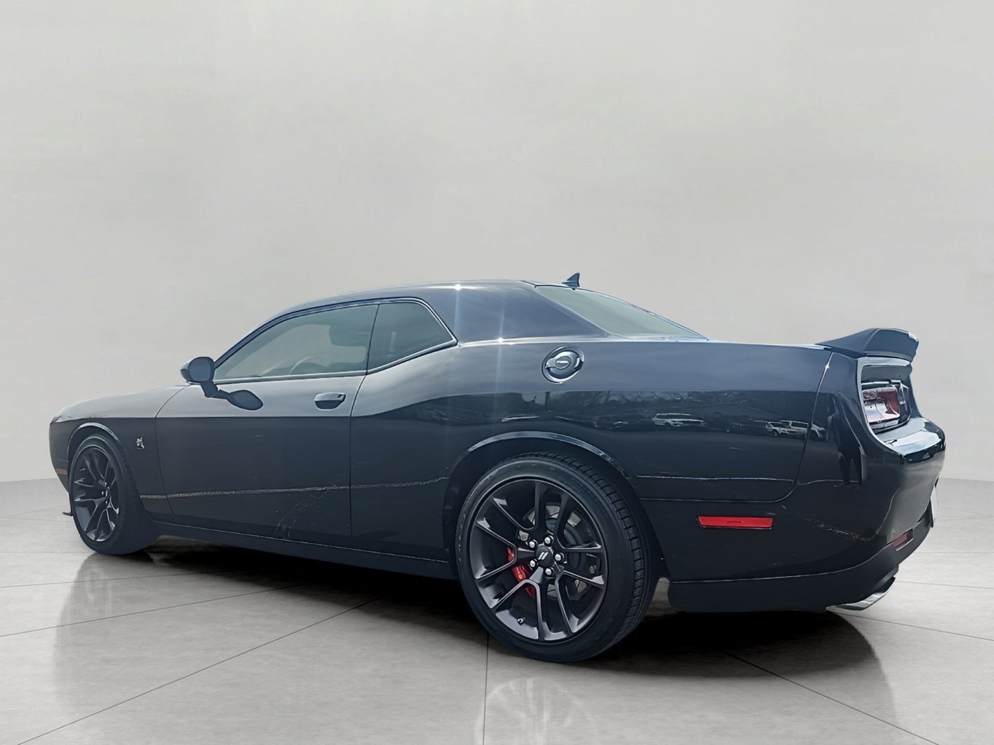 Used 2020 Dodge Challenger R/T Scat Pack w/ Shaker Package RWD image 7