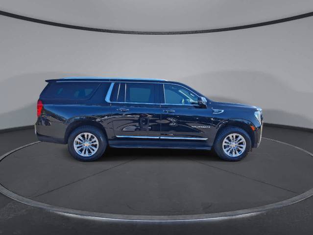 Used 2024 GMC Yukon XL SLT w/ SLT Luxury Package AWD/4WD image 9