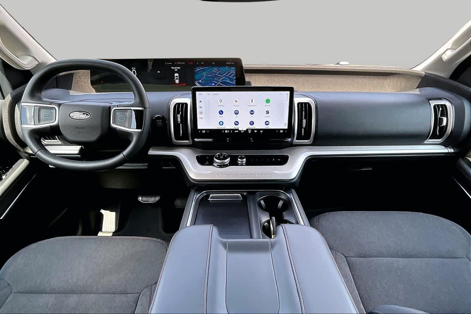 Certified 2025 Ford Expedition Active RWD image 16