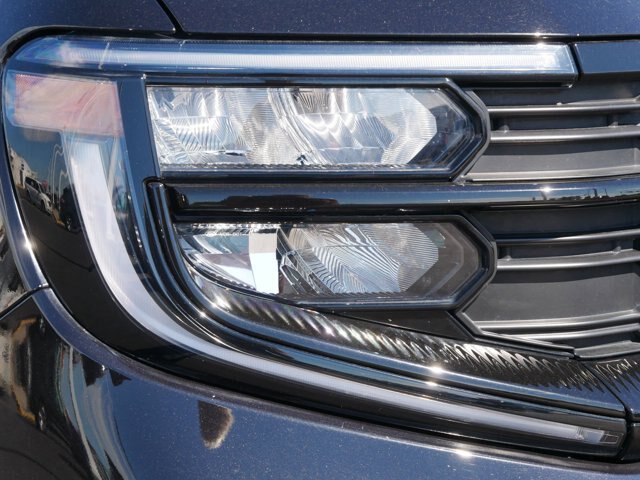 Certified 2025 Ford Expedition Max Active AWD/4WD image 5