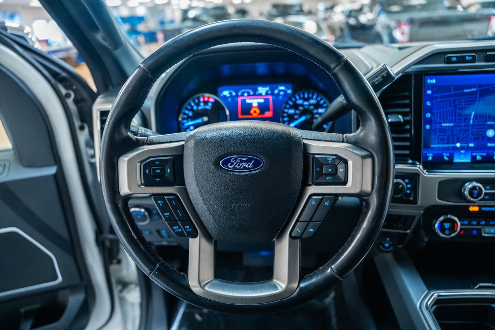 Certified 2022 Ford F250 Platinum w/ Snow Plow Prep Package image 36