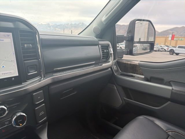 Certified 2024 Ford F250 Lariat w/ Tremor Off-Road Package AWD/4WD image 19