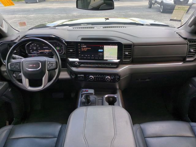 Used 2024 GMC Sierra 1500 SLT w/ SLT Premium Plus Package AWD/4WD image 16