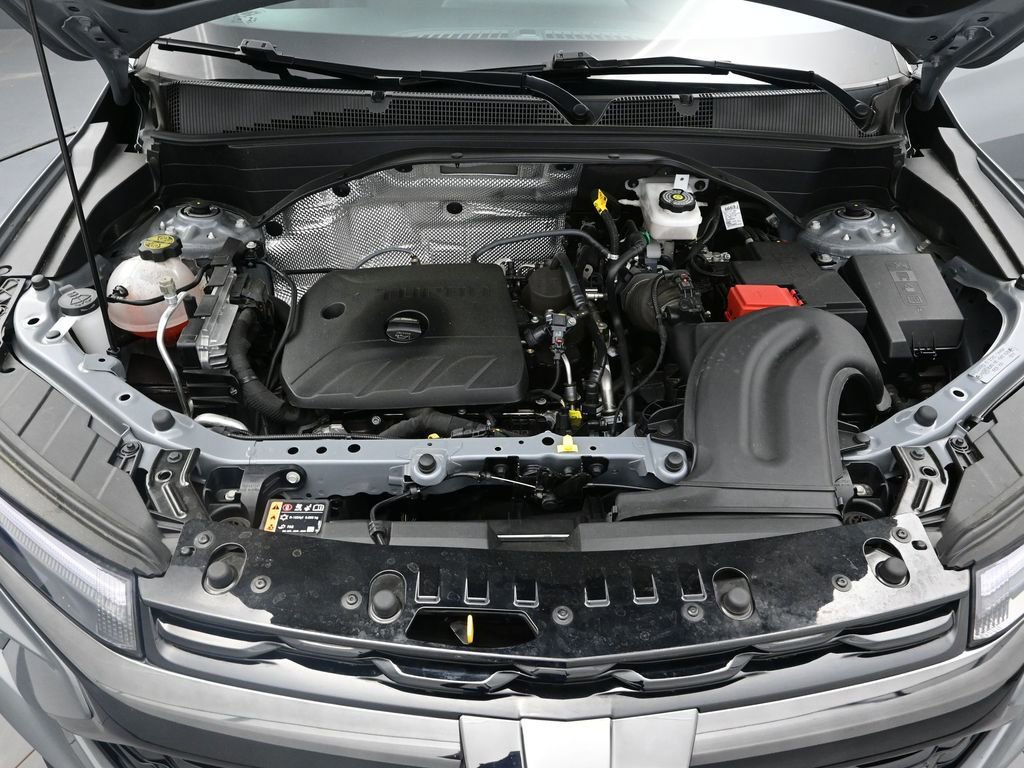 Used 2025 Chevrolet TrailBlazer RS w/ Convenience Package FWD image 12