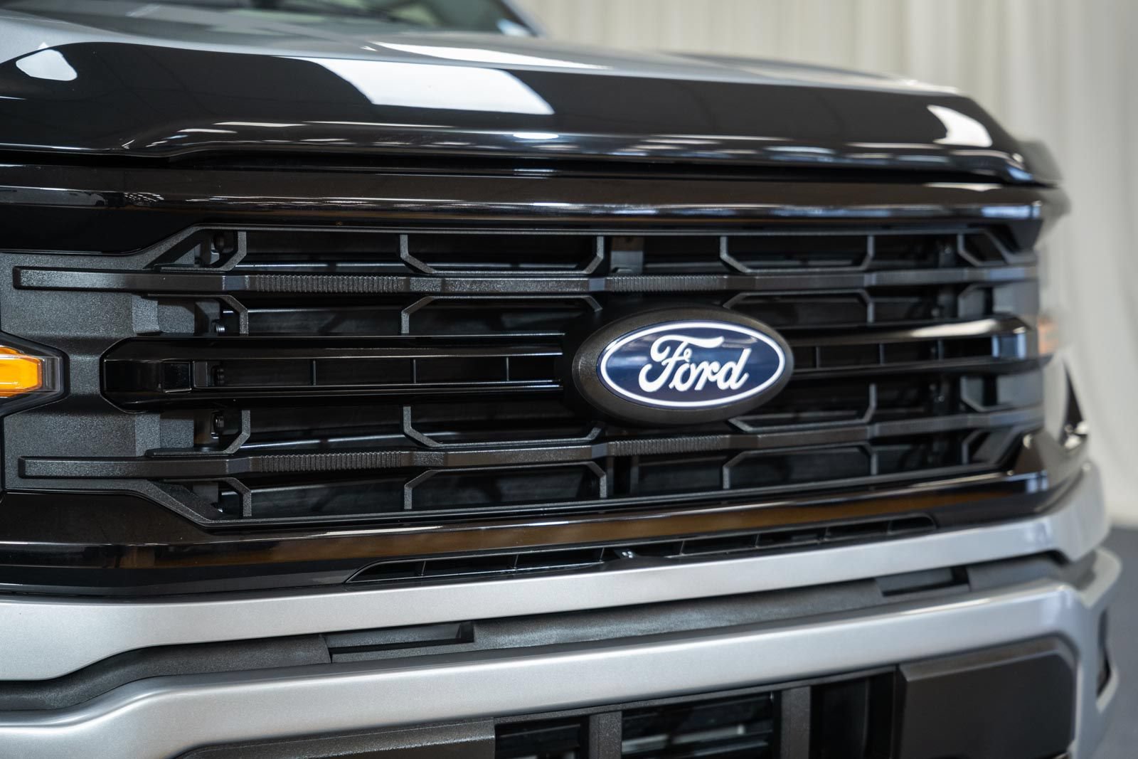 Certified 2025 Ford F150 XLT w/ Equipment Group 301A Standard AWD/4WD image 11
