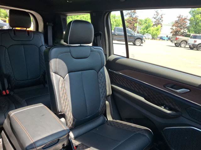 Used 2024 Jeep Grand Cherokee L Summit w/ Advanced Protech Group IV AWD/4WD image 14