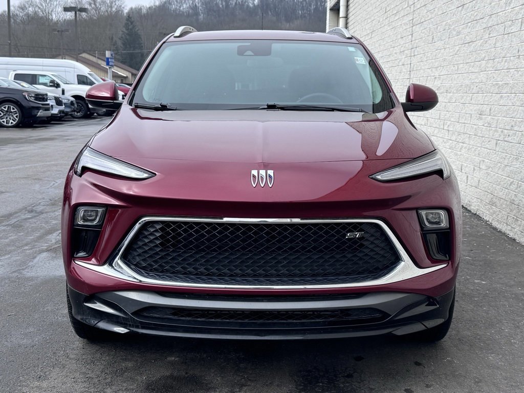 Used 2025 Buick Encore GX Sport Touring image 9