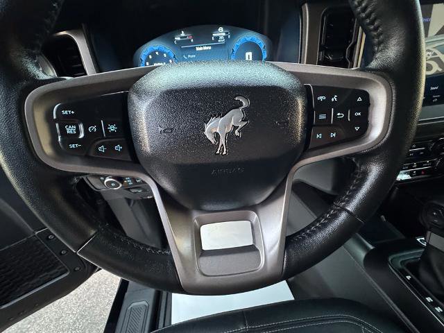 Certified 2025 Ford Bronco Badlands AWD/4WD image 16
