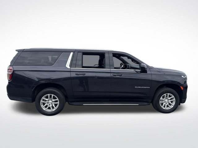 Used 2024 Chevrolet Suburban LT image 9