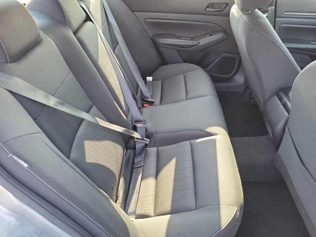 Used 2024 Nissan Altima 2.5 SV FWD image 26