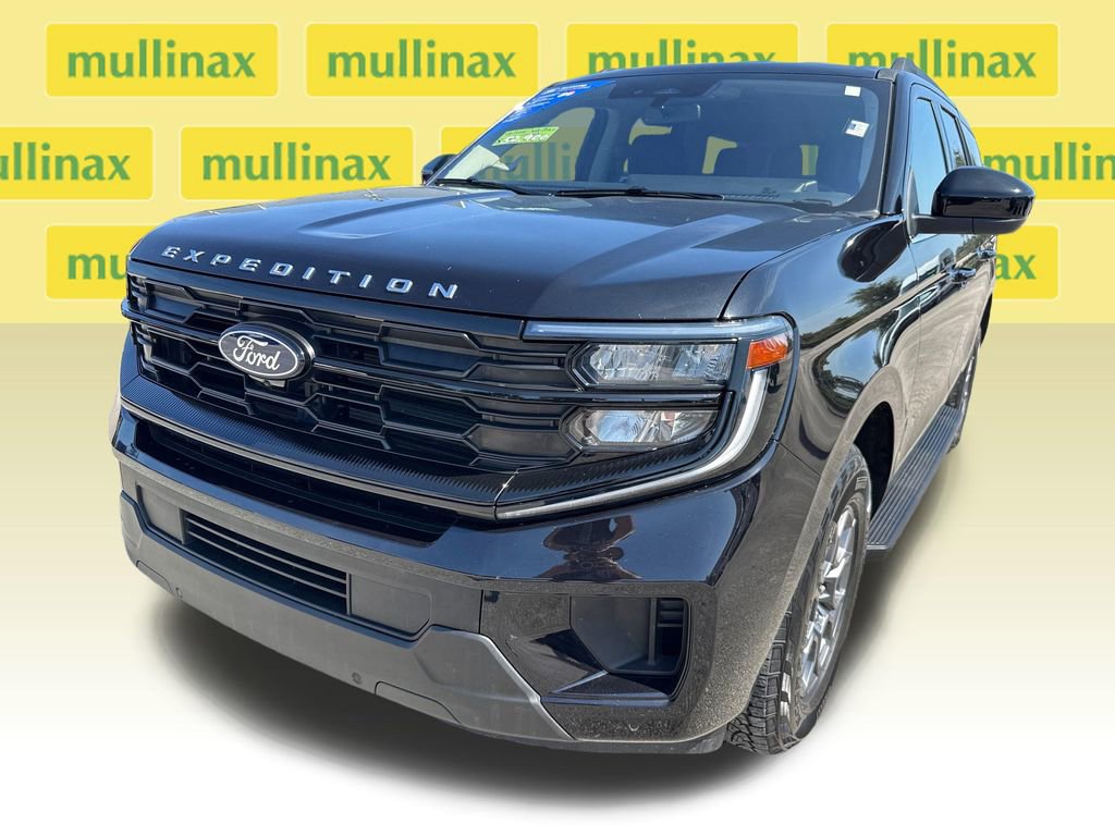 Certified 2025 Ford Expedition Active RWD image 10