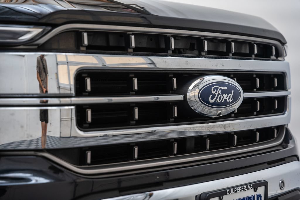 Certified 2021 Ford F150 Lariat w/ Equipment Group 502A High AWD/4WD image 13