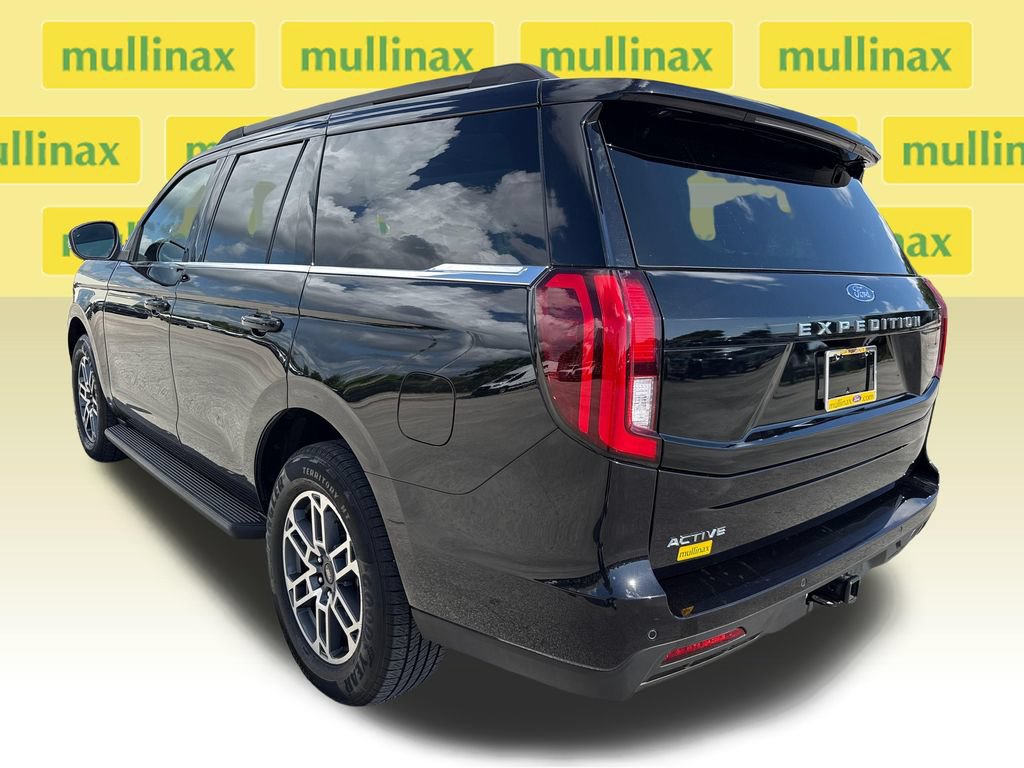 Certified 2025 Ford Expedition Active RWD image 10