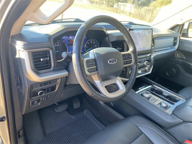 Certified 2024 Ford Expedition Max XLT image 24
