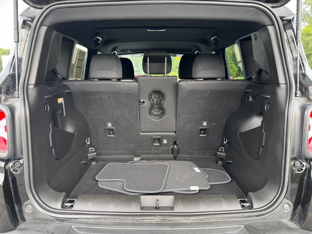 Used 2021 Jeep Renegade Latitude AWD/4WD image 41