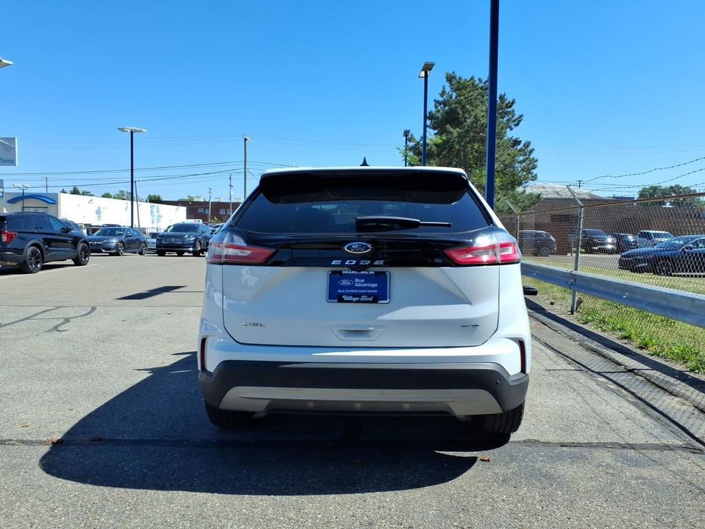 Certified 2024 Ford Edge SEL w/ Convenience Package AWD/4WD image 7