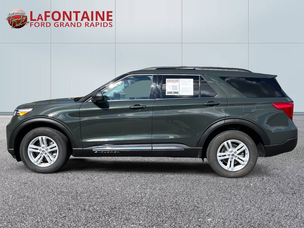 Certified 2024 Ford Explorer XLT w/ Equipment Group 202A AWD/4WD image 4