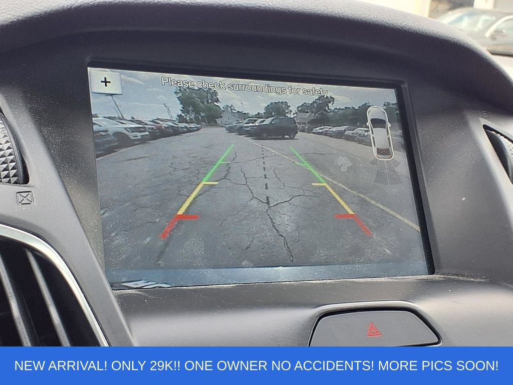 Certified 2018 Ford Focus SEL FWD image 8