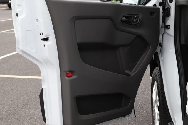 Certified 2025 Ford Transit 350 XLT RWD image 13