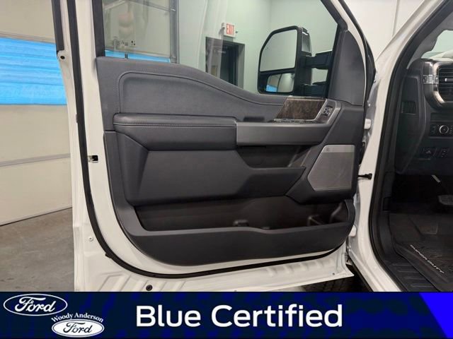 Certified 2025 Ford F250 Lariat w/ Lariat Ultimate Package AWD/4WD image 26