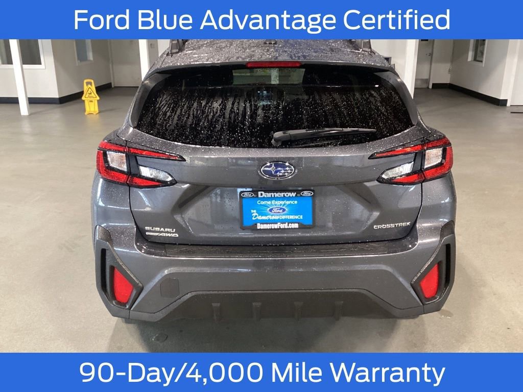 Used 2024 Subaru Crosstrek 2.0i Premium image 4